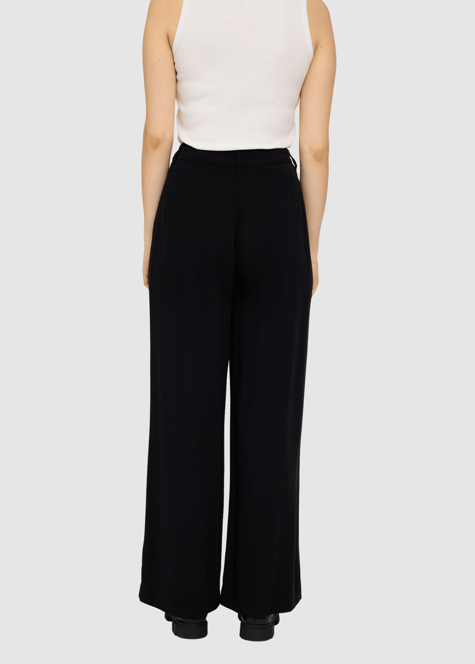 Pleated Viscose Pants Black