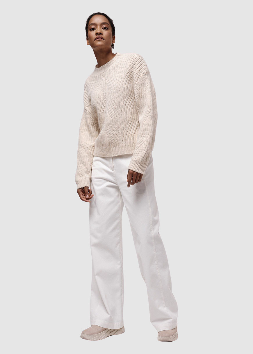 Pullover mit Rippenzopfmuster Pullover mit Rippenzopfmuster