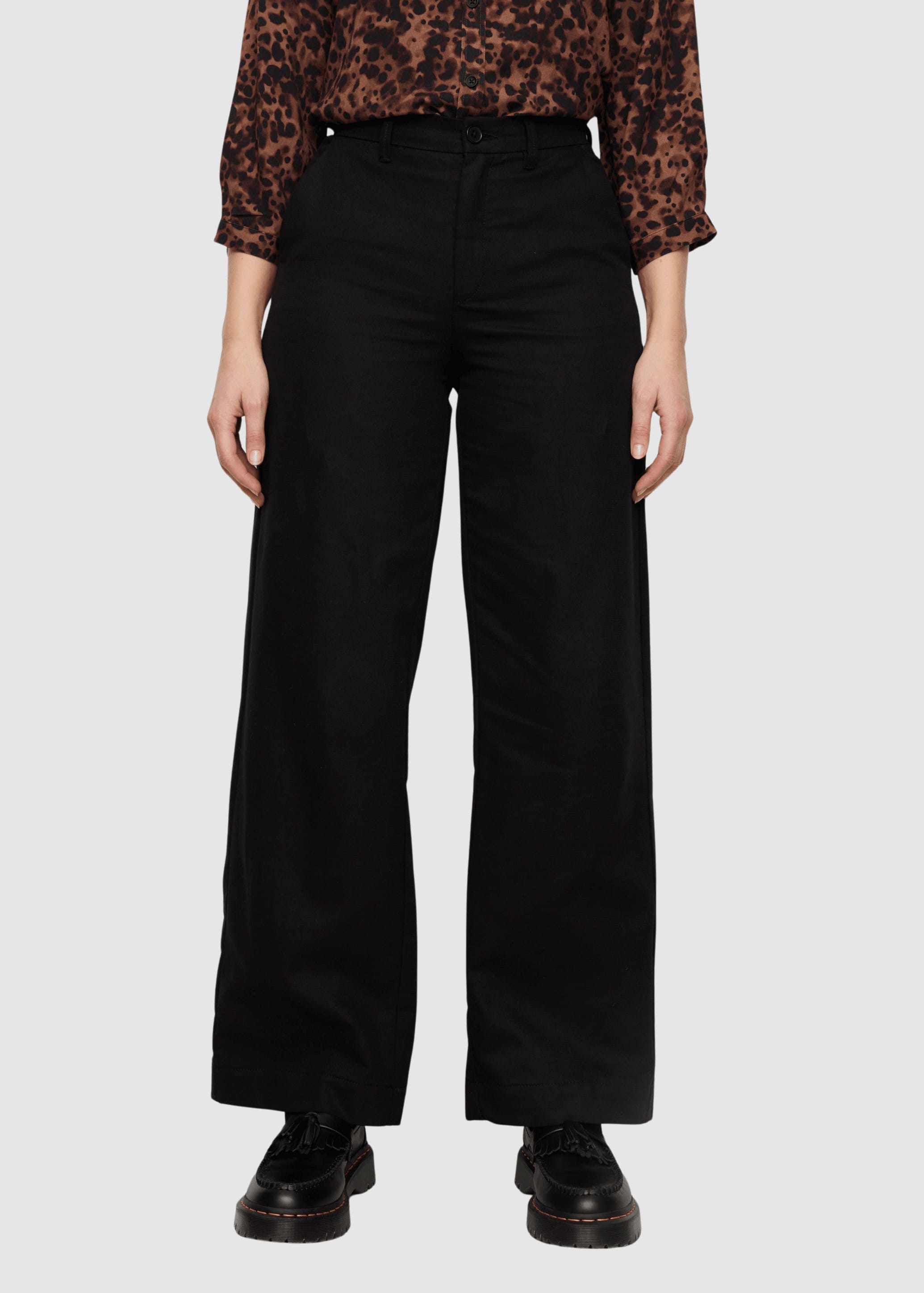 Ligularia Black