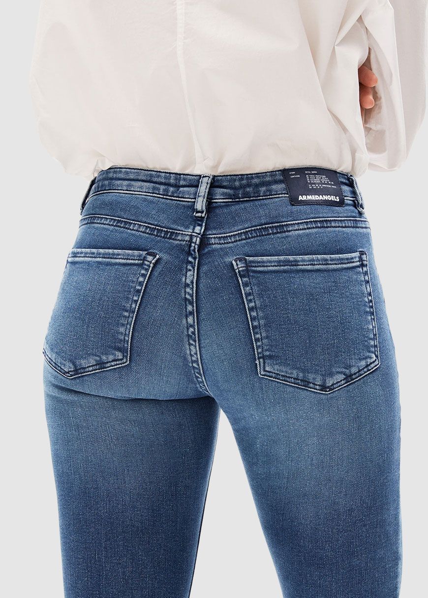 Tillaa X Stretch Tillaa X Stretch