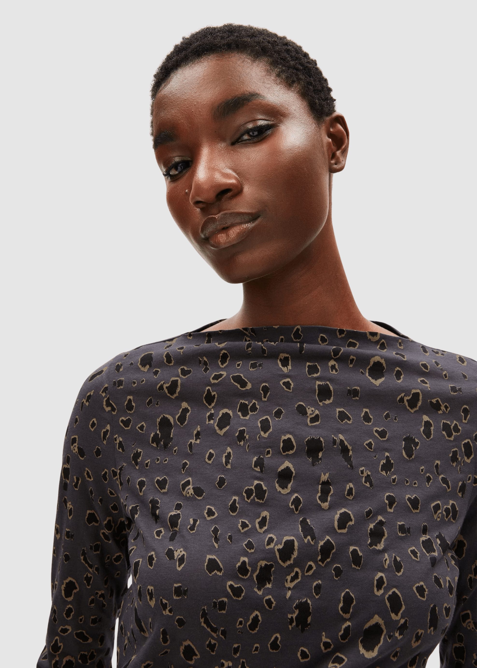 Leo Longsleeve Dark Steel