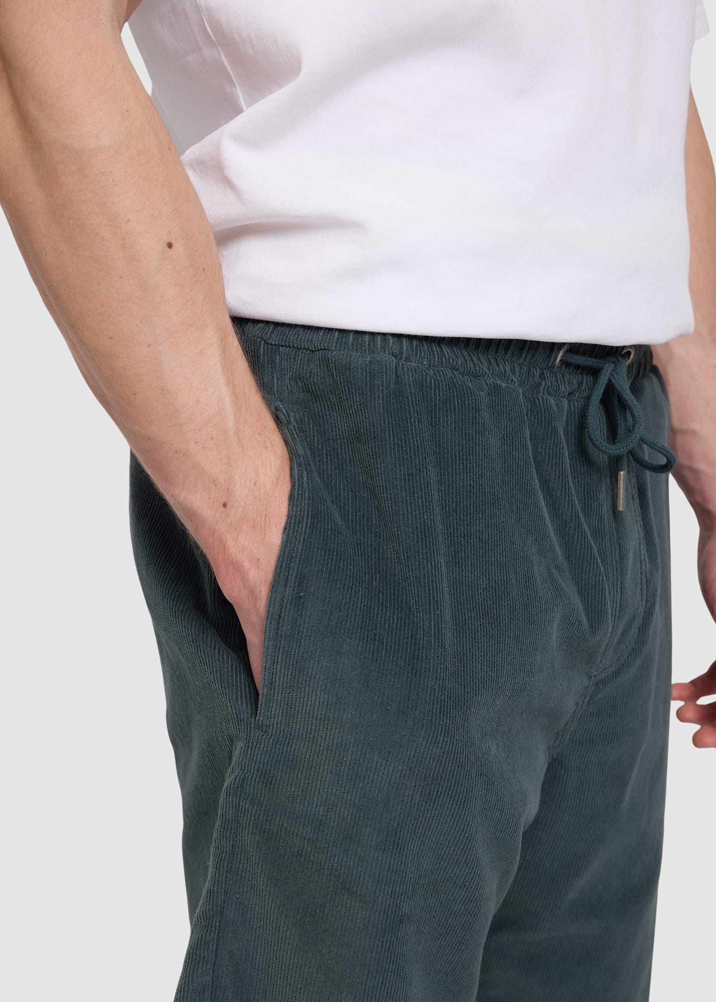 Corduroy Pull-On Shorts Bottle