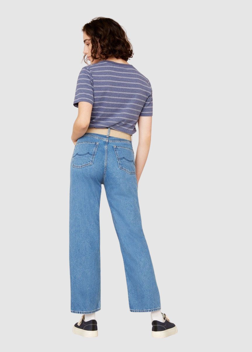 Liora Cropped Liora Cropped