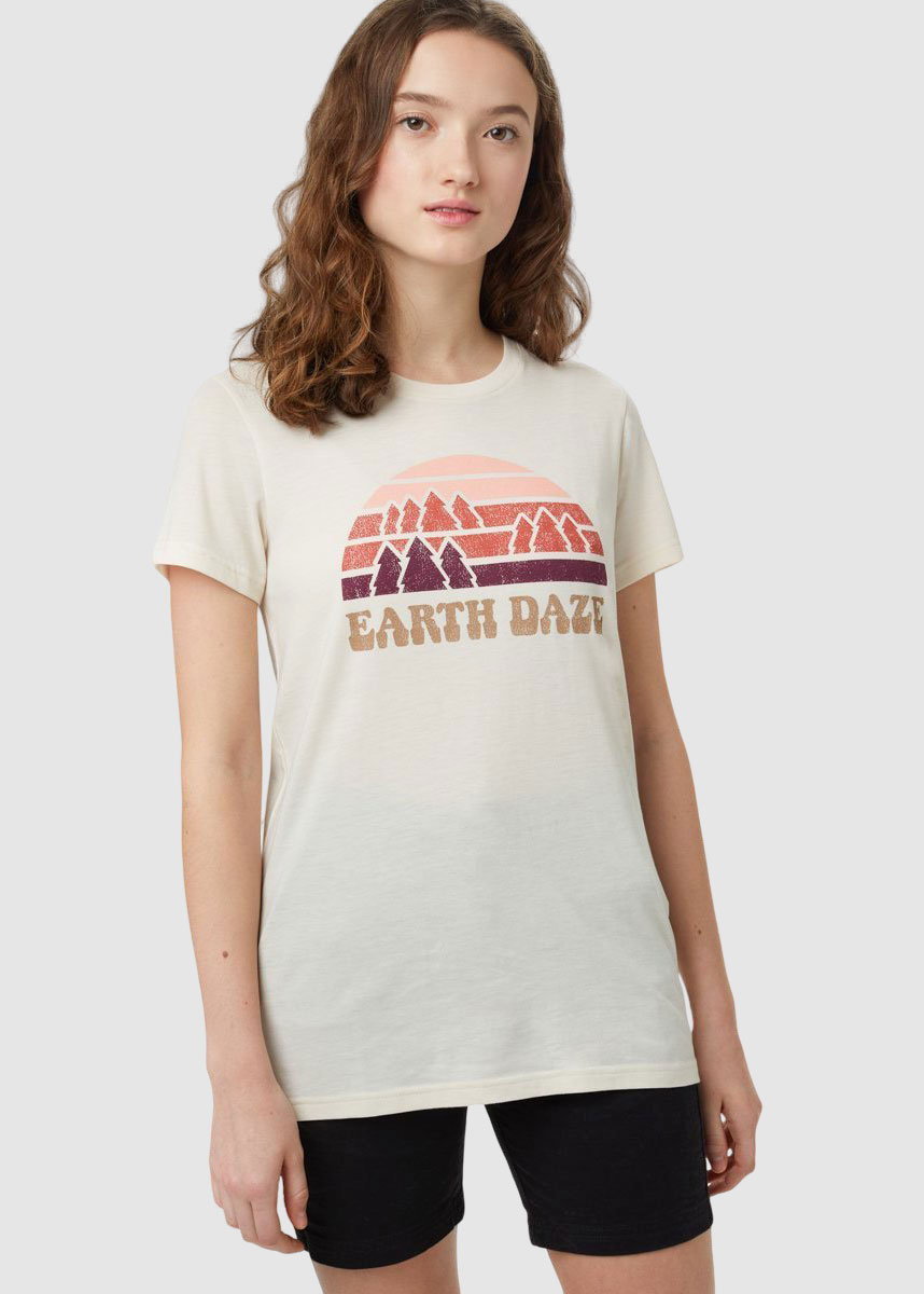 Women's Earth Daze Classic T-Shirt Women's Earth Daze Classic T-Shirt