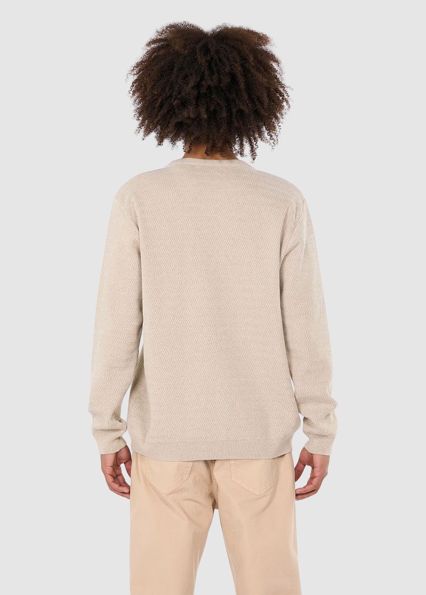 Zig-Zag Badge Knit O-Neck Zig-Zag Badge Knit O-Neck