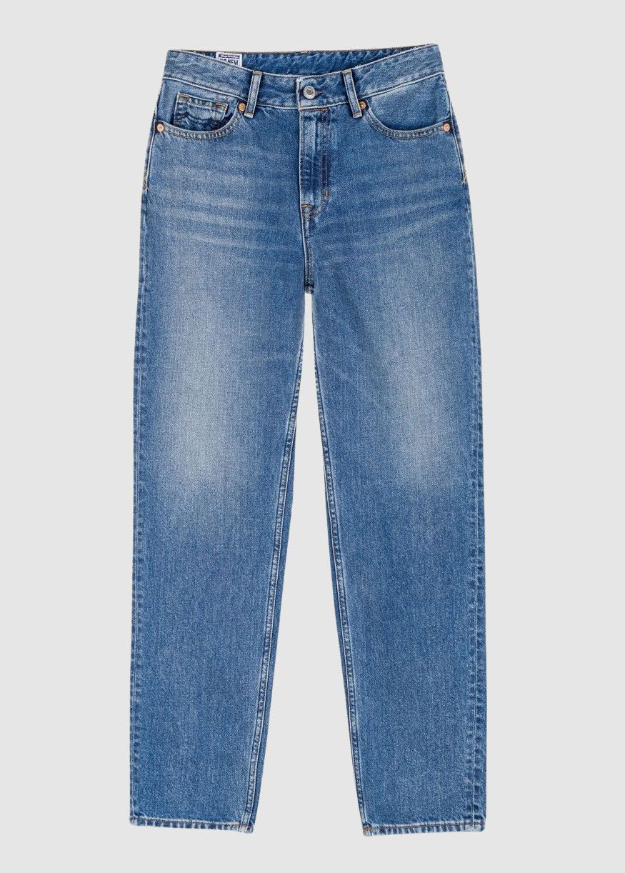 Caroline Cropped Caroline Cropped