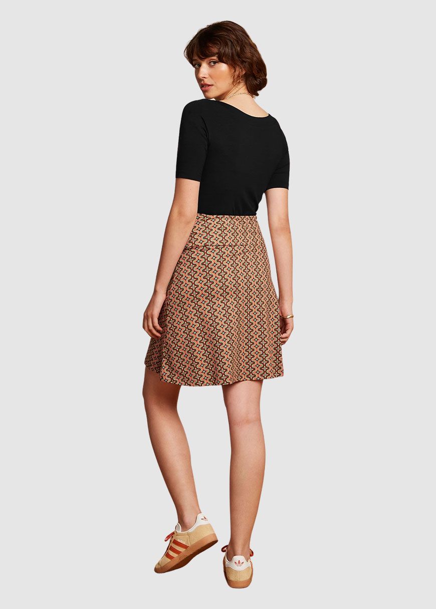 Border Skirt Twisted Border Skirt Twisted