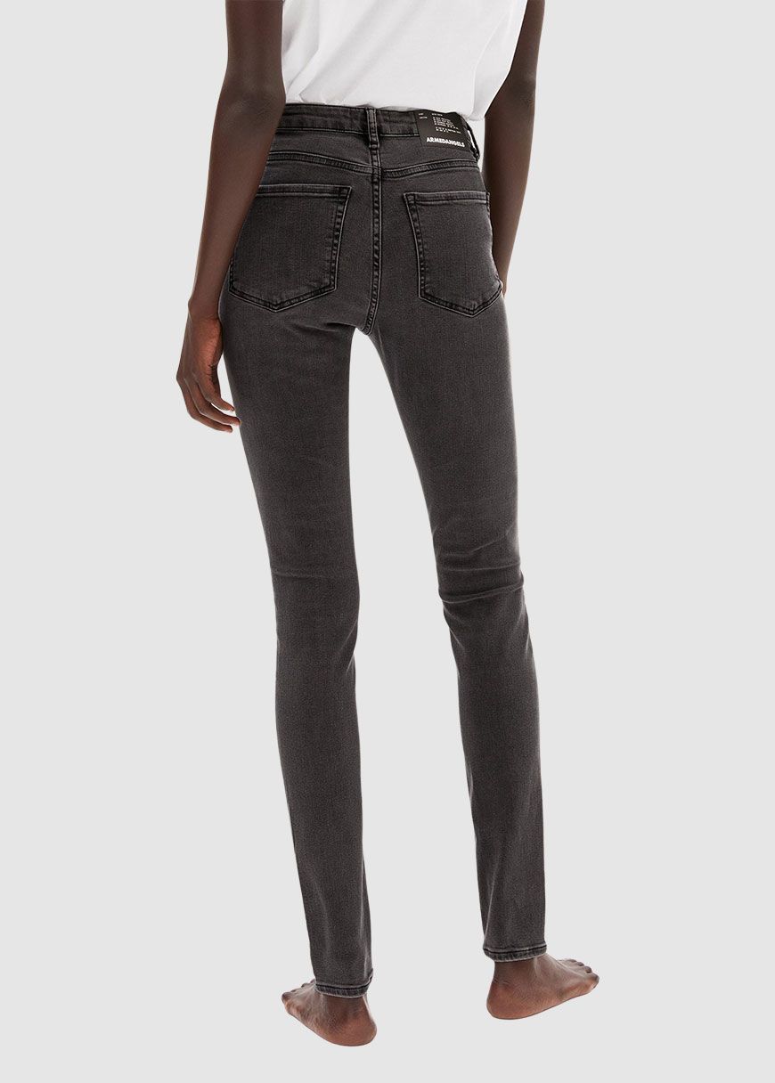 Tillaa X Stretch Tillaa X Stretch