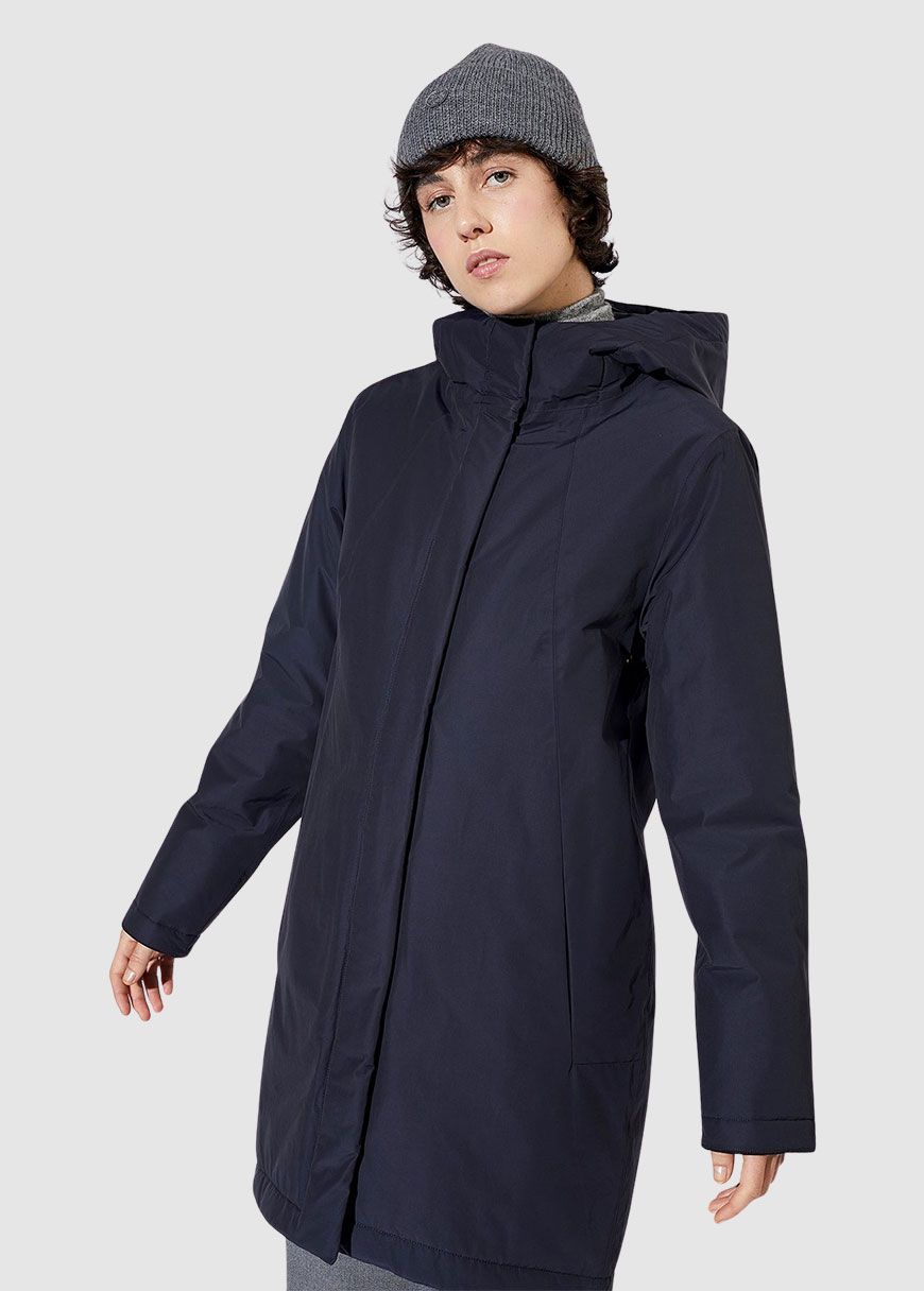 Coat Ariza