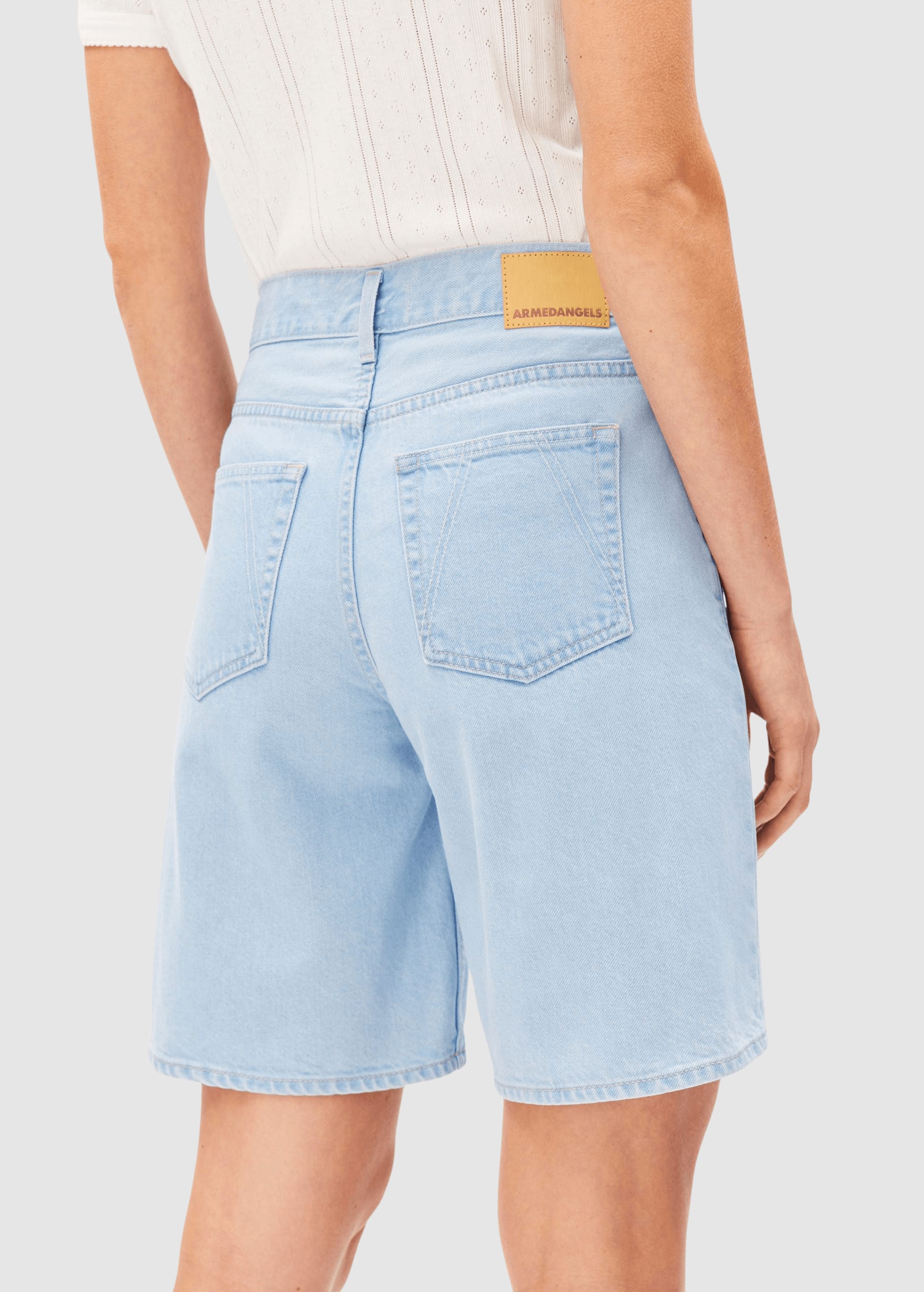 Thaalina Mid Waist Denim Short Fresh Blue