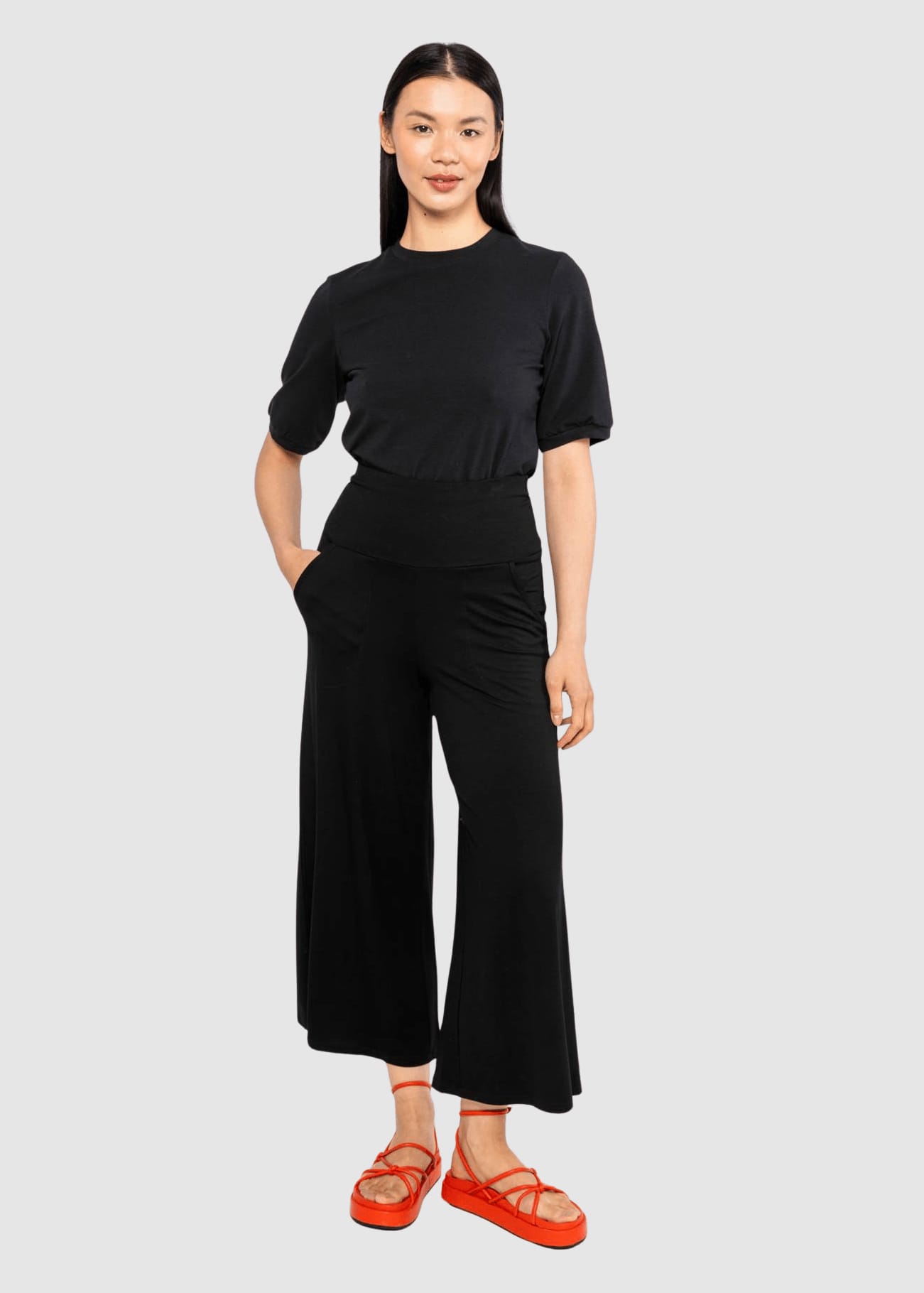 Cul De Berlin Soot Black Cul De Berlin Soot Black