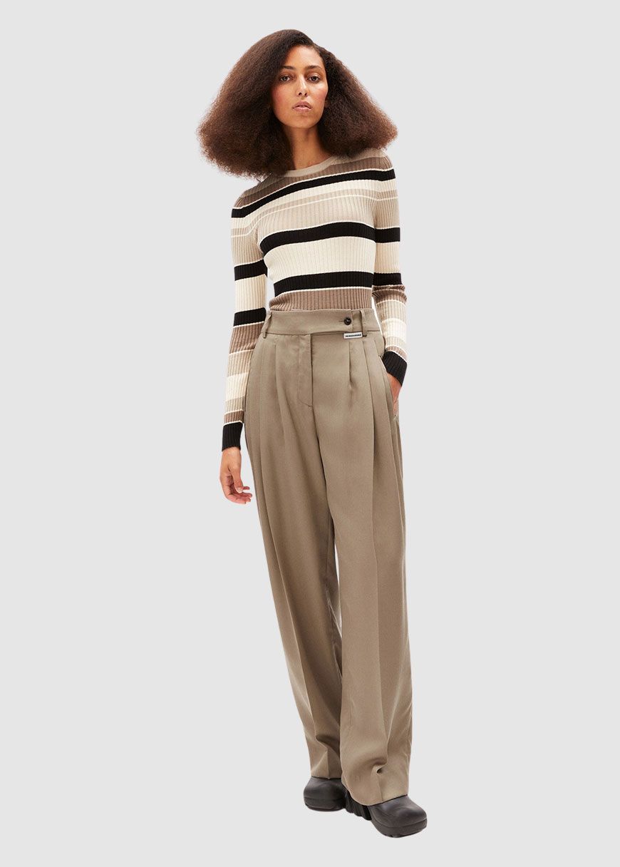 Alaania College Stripe Alaania College Stripe