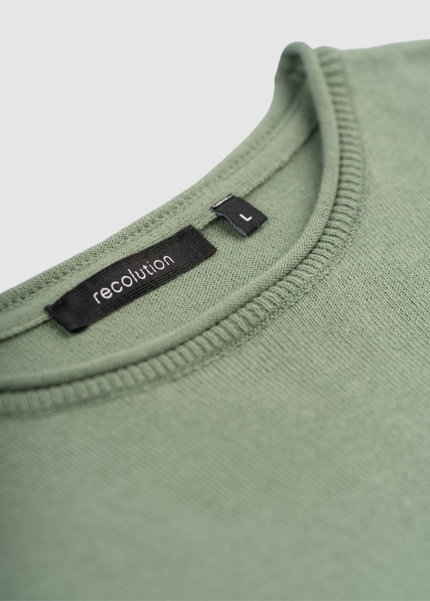 Light Knit Crew Neck Light Knit Crew Neck