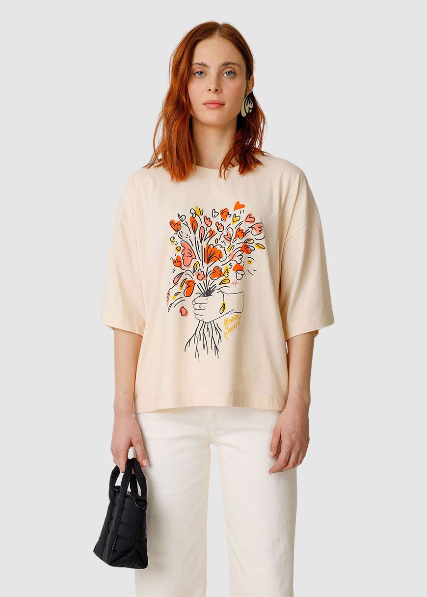 Lariz T-Shirt
