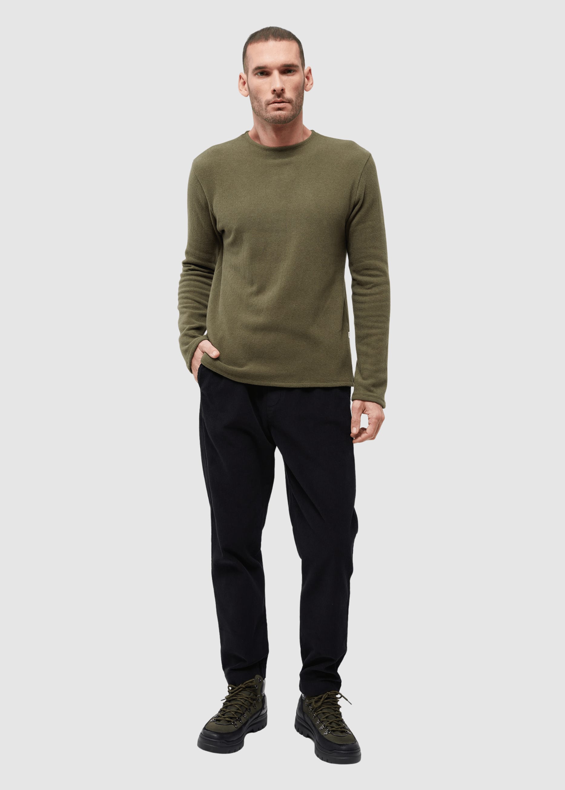 givn-gbian-dark-olive-3.jpeg Gbian Dark Olive