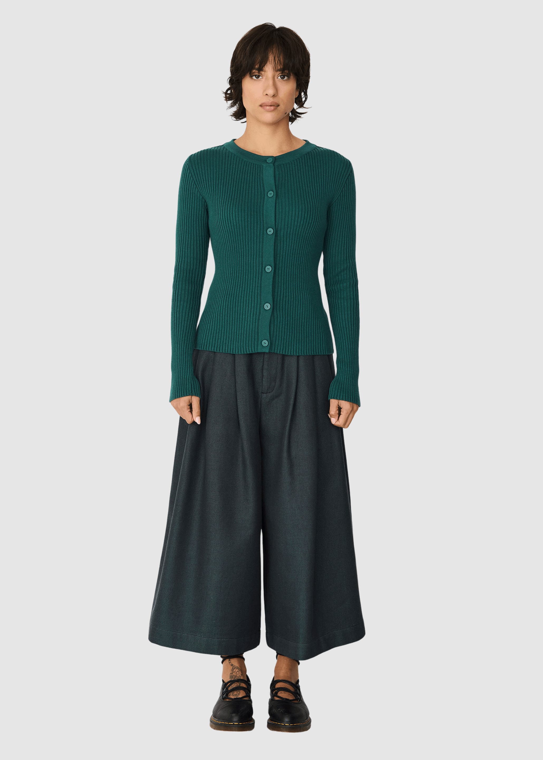 skfk-ekilore-sweater-green-1.jpeg Ekilore- Sweater Green