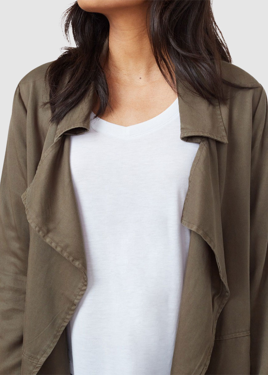 W Echo Lightweight Jacket W Echo Lightweight Jacket