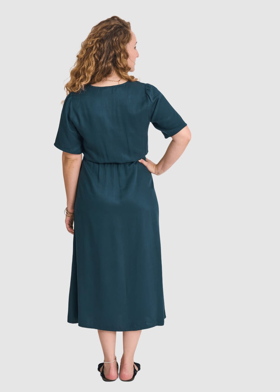 zerum-kleid-lineed-finea-forest-2.jpeg Kleid Lineed Finea Forest