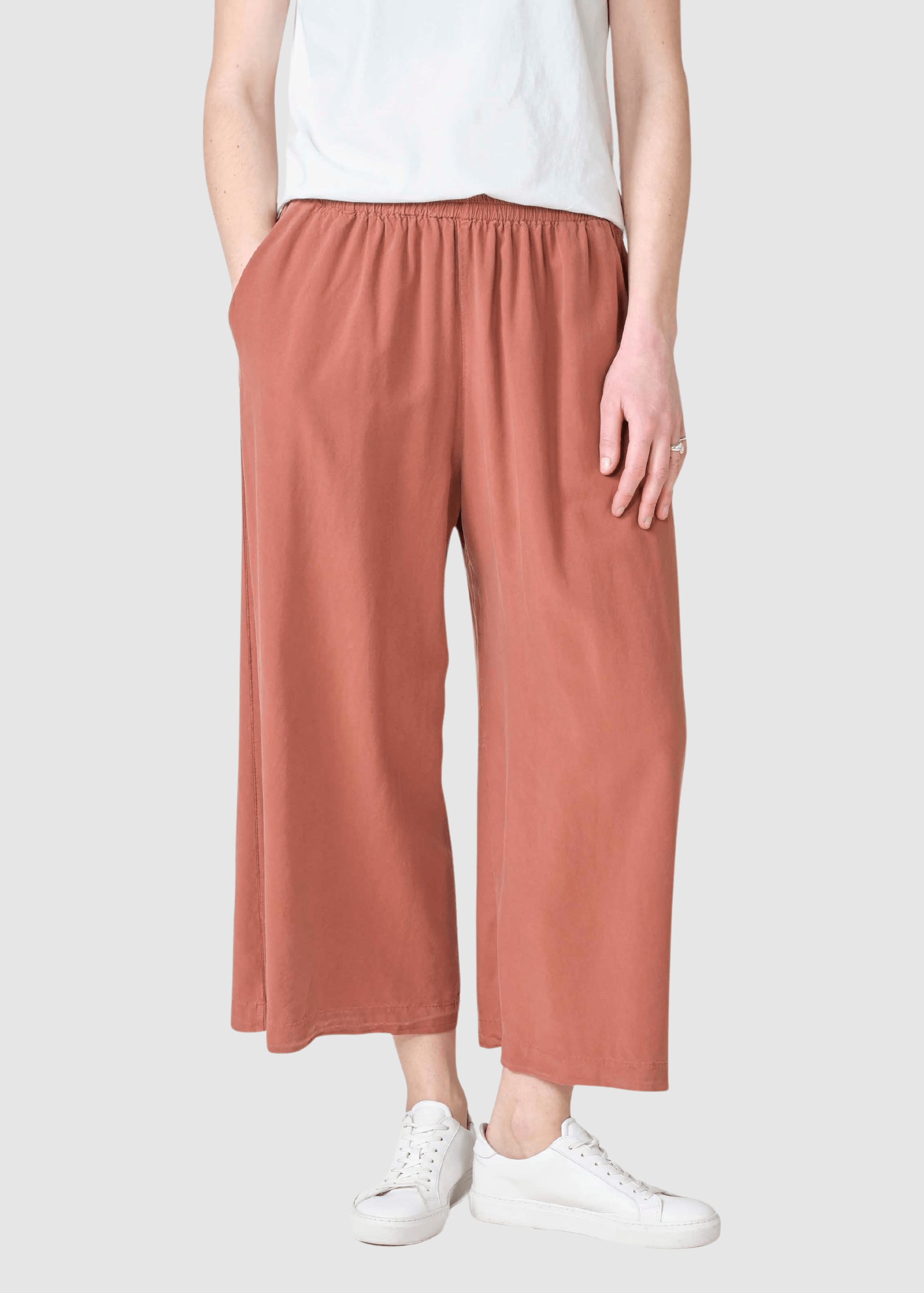 Leonora Pants Burnt Sienna Leonora Pants Burnt Sienna