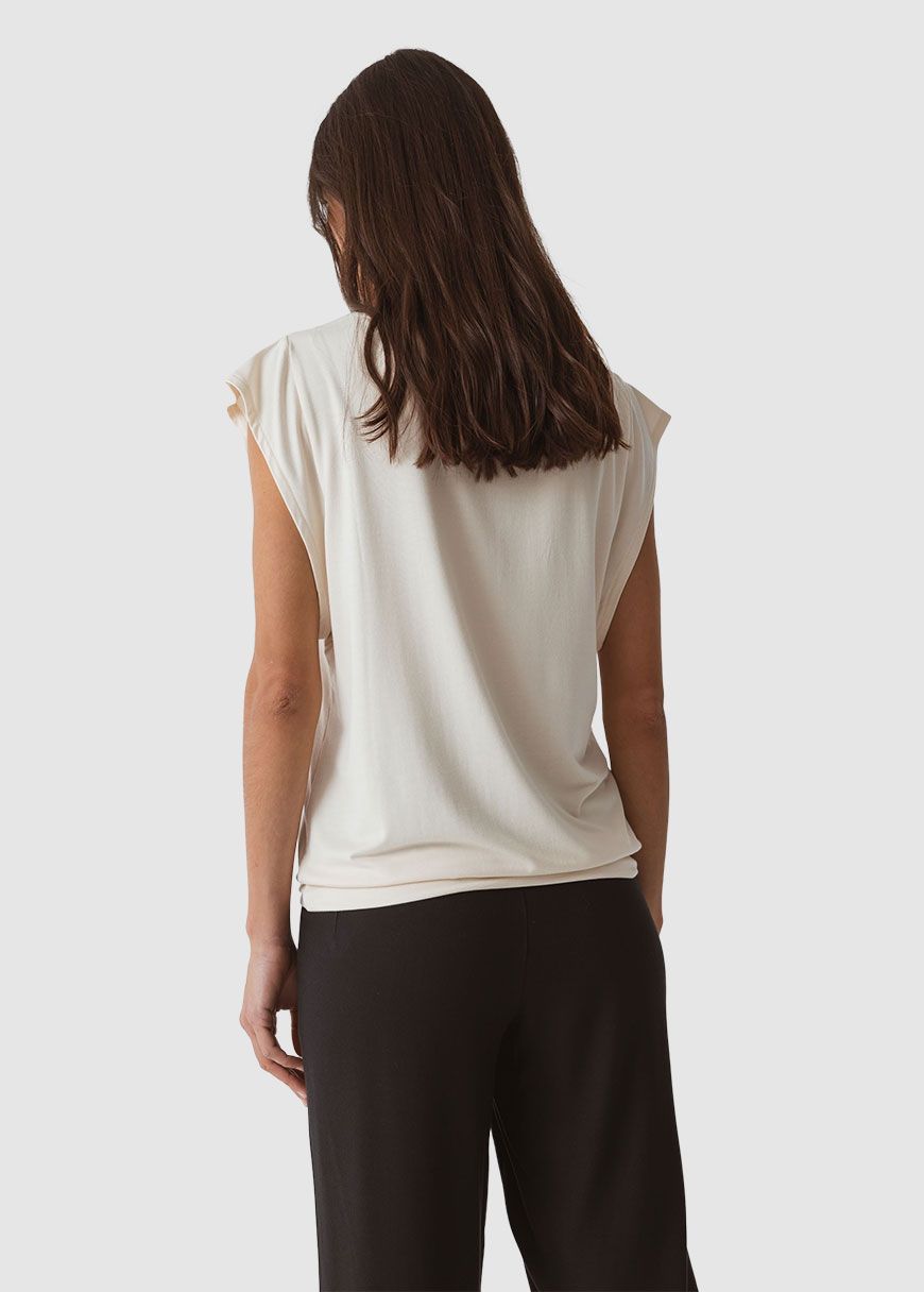 Hamaika Women T-Shirt Hamaika Women T-Shirt