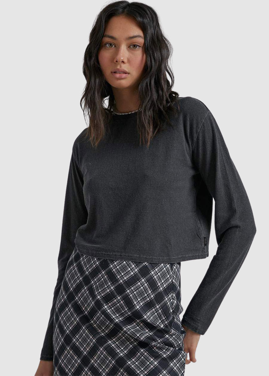 Skylar Hemp Cropped Long Sleeve Tee Skylar Hemp Cropped Long Sleeve Tee