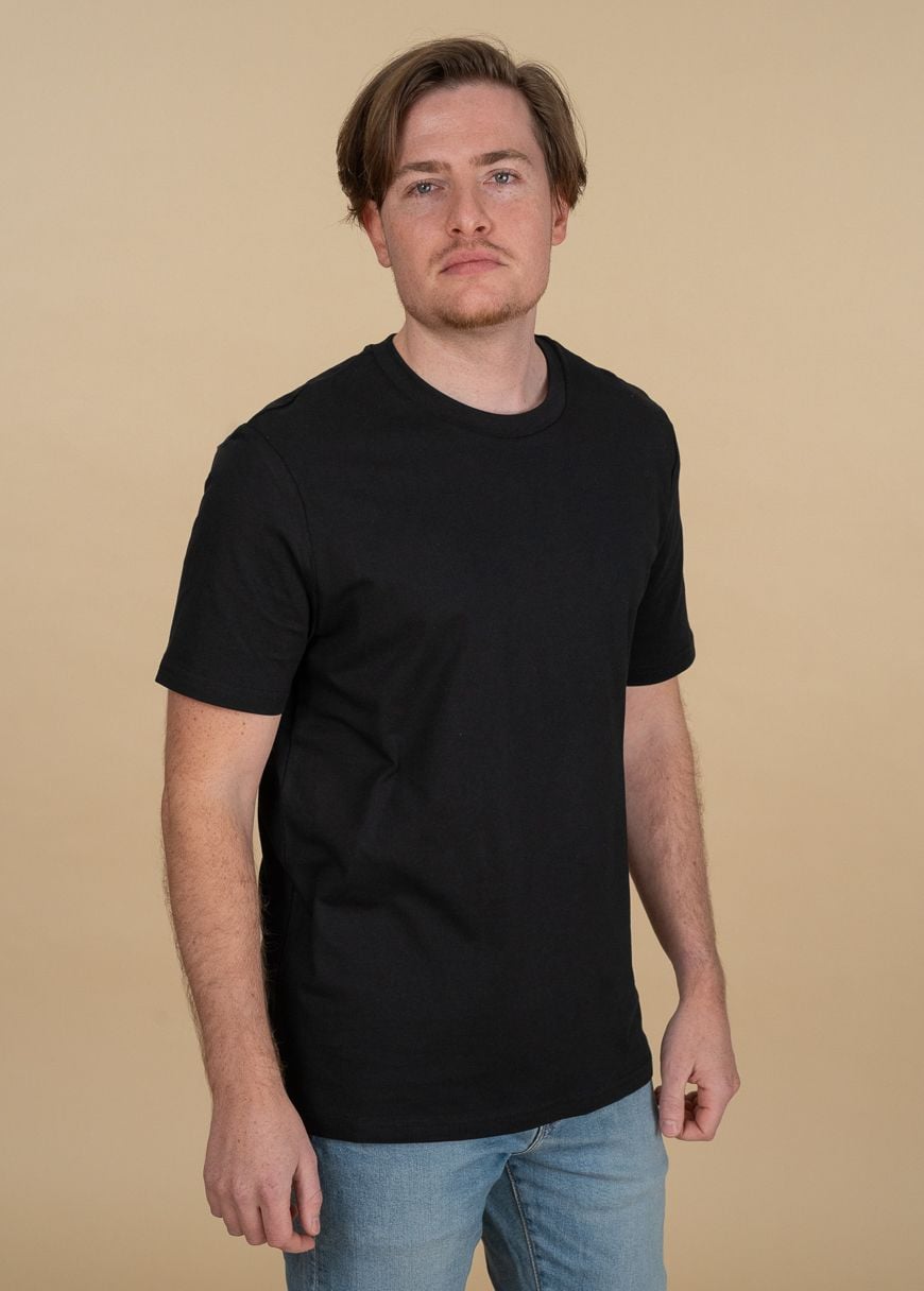 GXB-STTU169-BLACK-02.jpg Classic T-Shirt Man Black