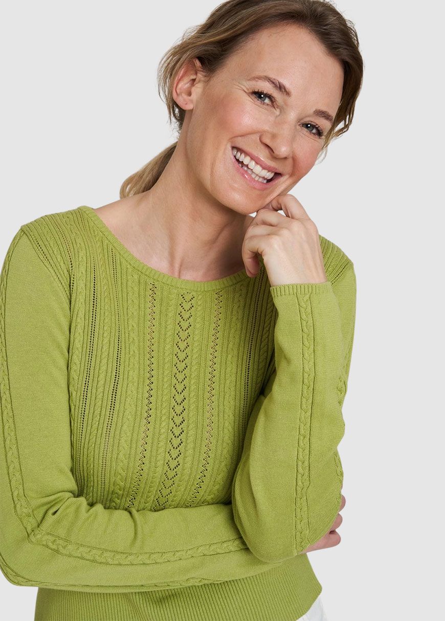 Leichter Strickpullover Leichter Strickpullover