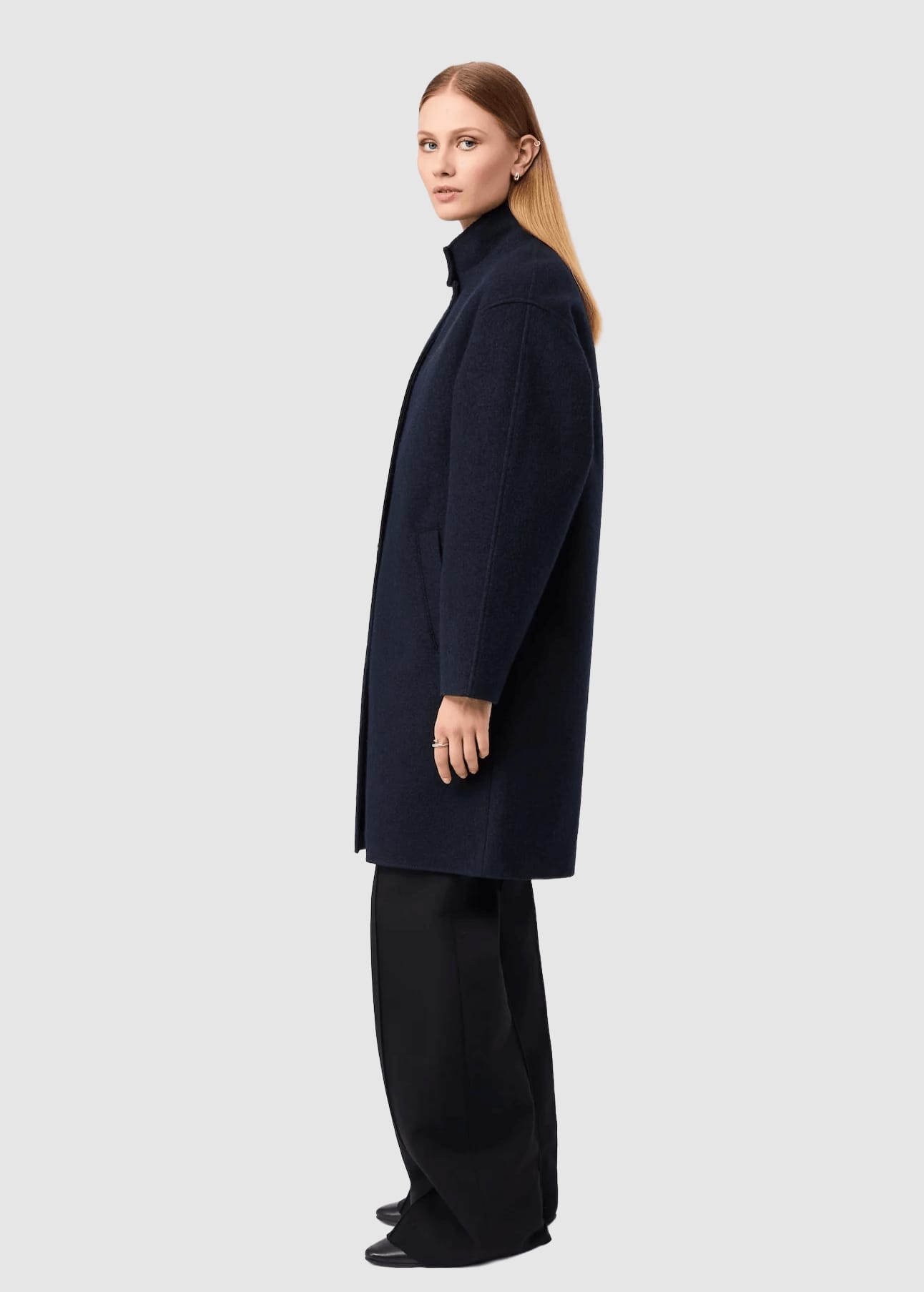 langerchen-kurzer-mantel-aus-walk-mit-membran-navy-3.jpeg Kurzer Mantel Aus Walk Mit Membran Navy
