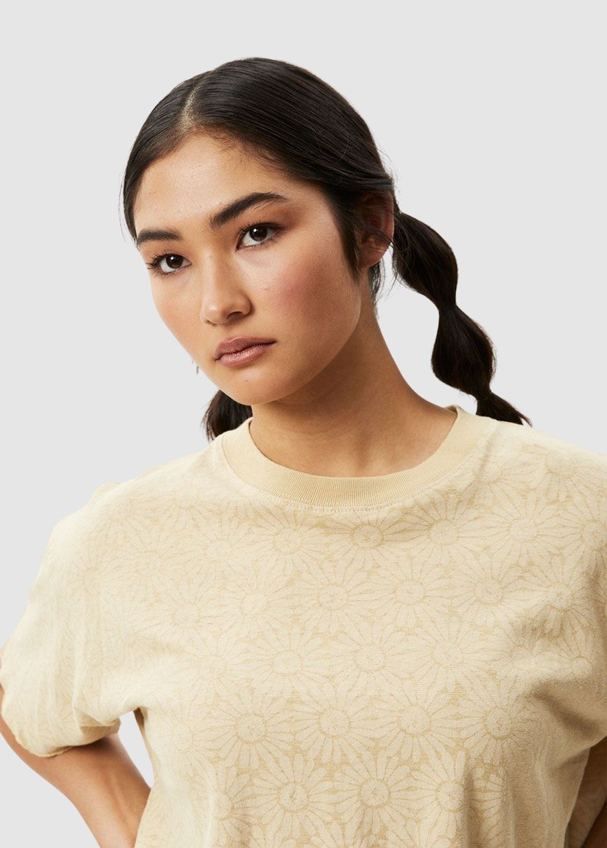 Dandy Slay Hemp Cropped Tee