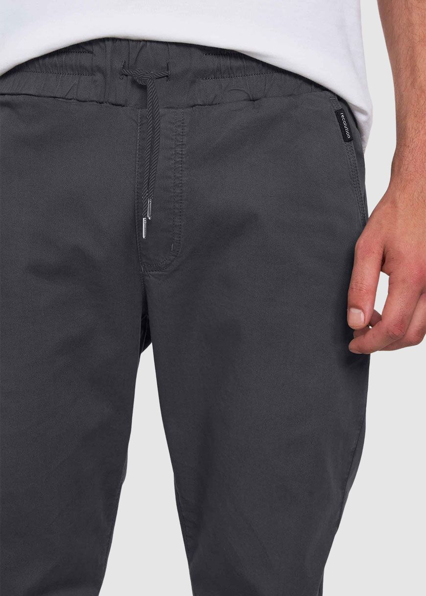 Jogg Chino Musa