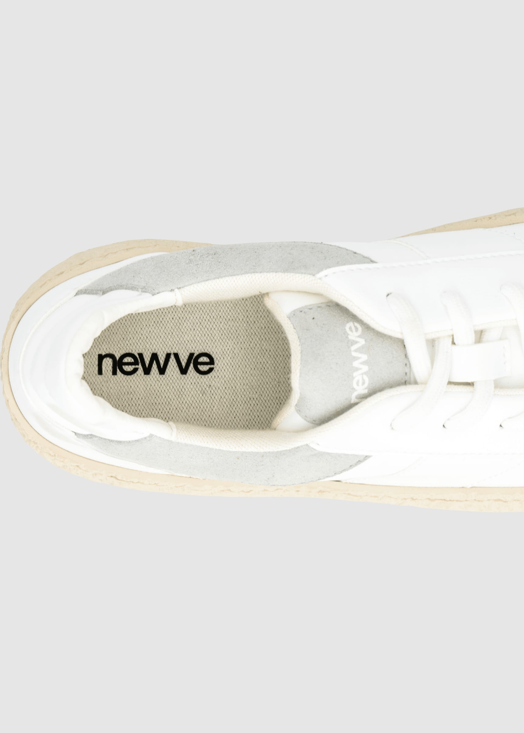 newve-base-light-4.jpeg Base Light