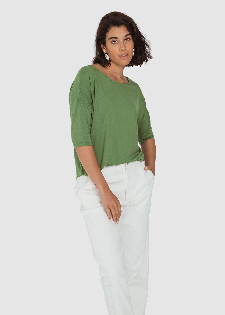 Bederatzi Women T-Shirt Bederatzi Women T-Shirt