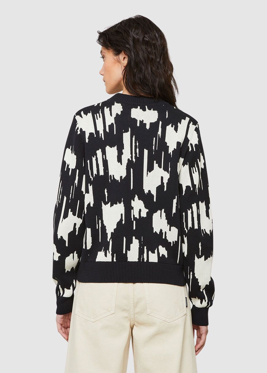 Pullover Pepper Patches