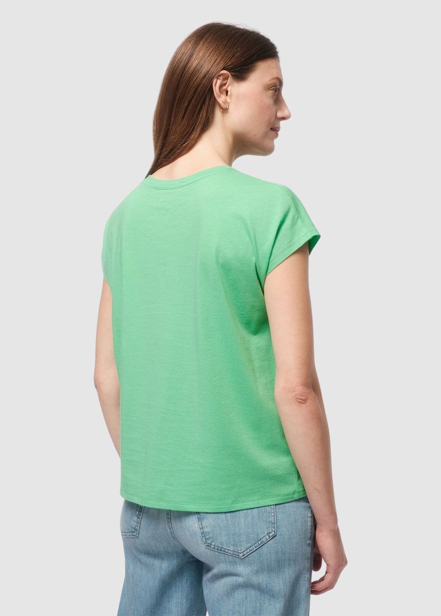 Shirt mit überschnittener Schulter Shirt mit überschnittener Schulter