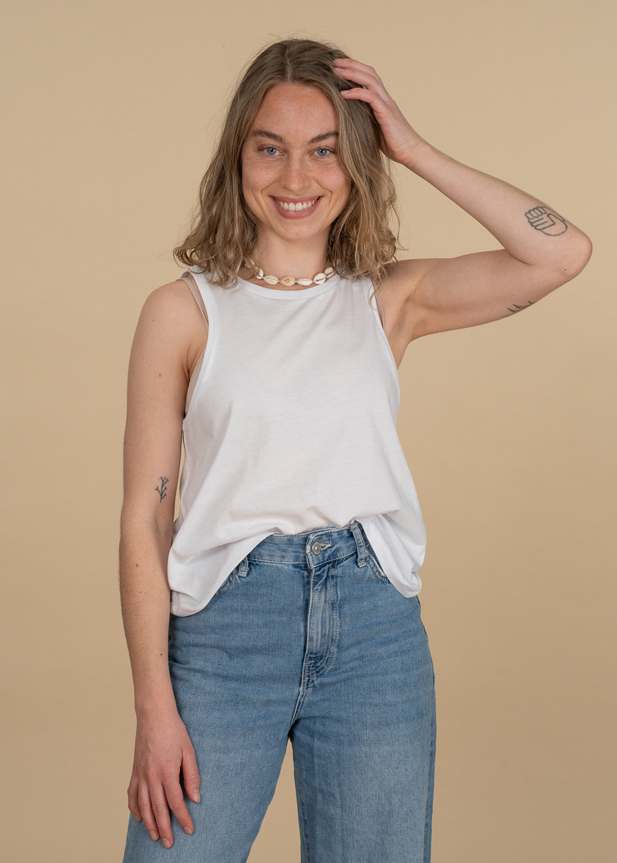 Cropped Oversized Tanktop Woman Cropped Oversized Tanktop Woman