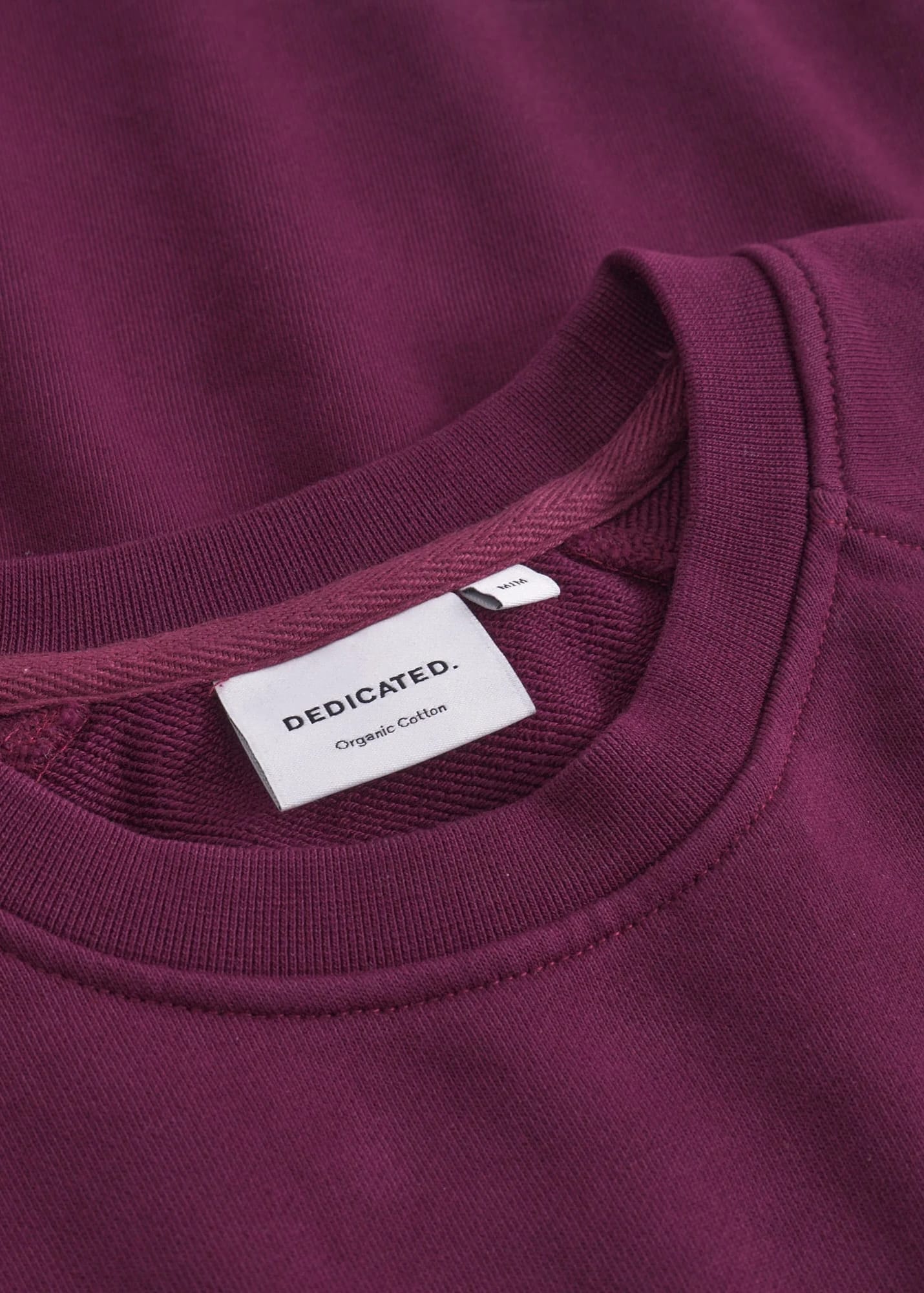dedicated-sweatshirt-malmoe-base-fig-red-2.jpeg Sweatshirt Malmoe Base Fig Red