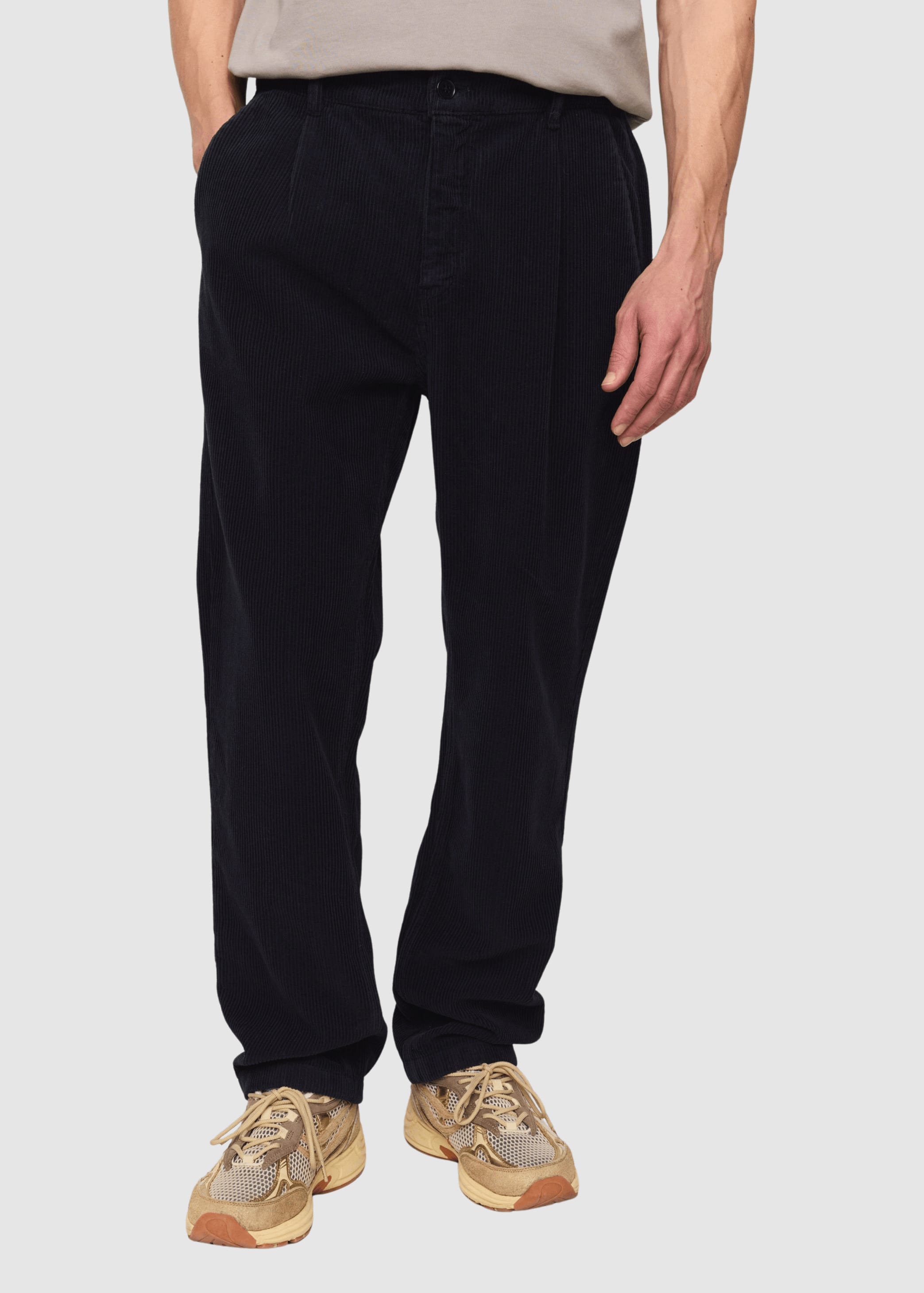 Oak Corduroy Dark Navy