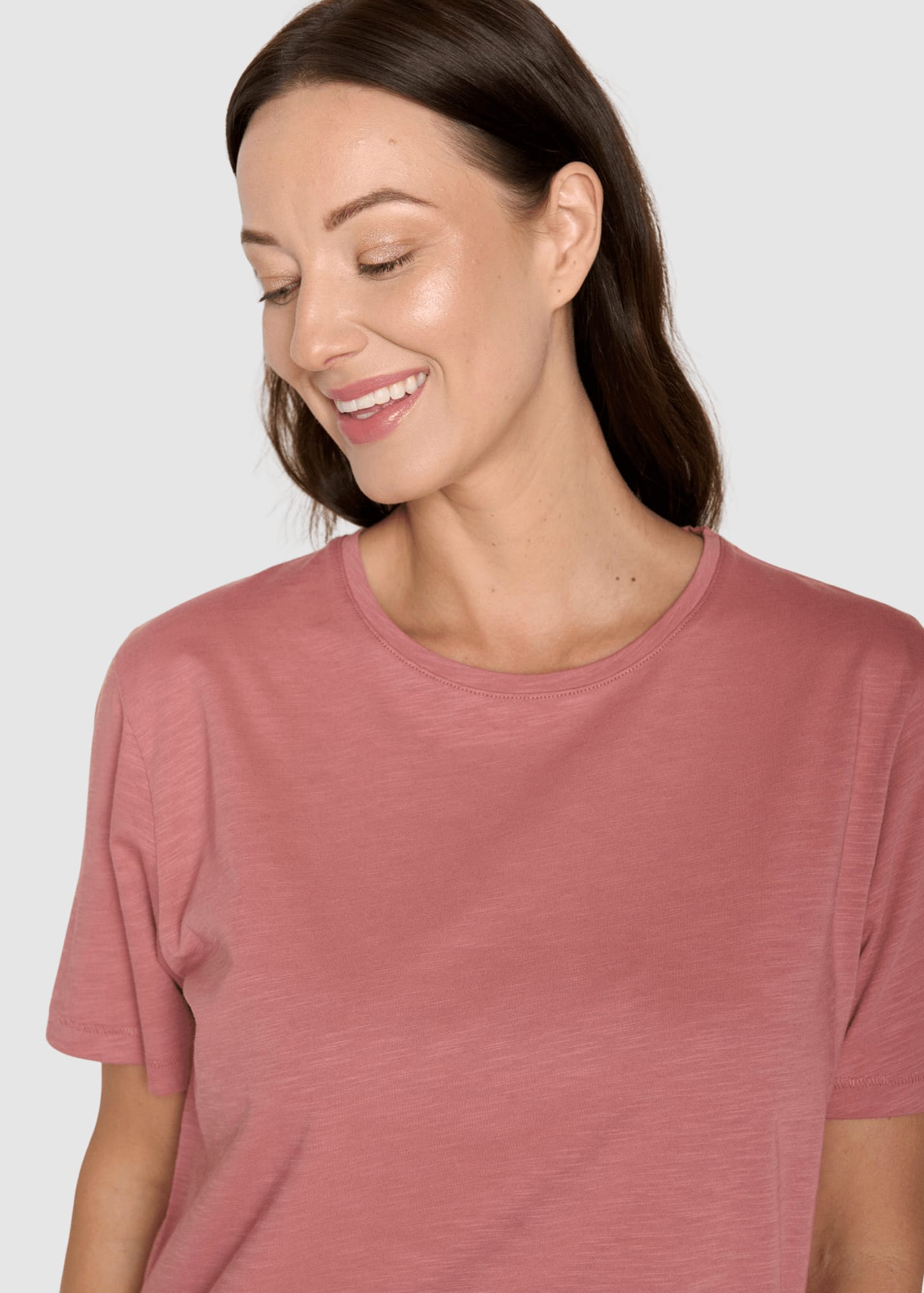 Basic Nova T-Shirt Dark Rose Basic Nova T-Shirt Dark Rose