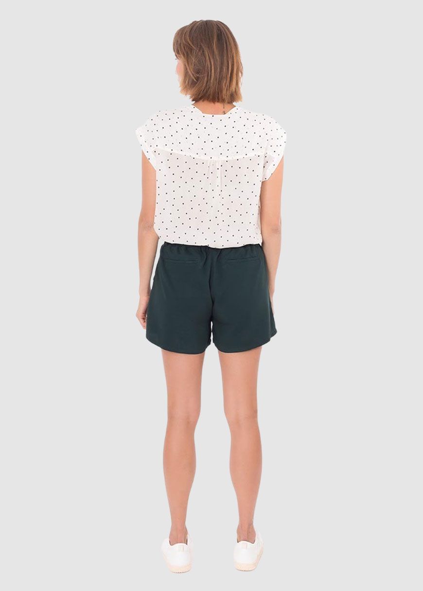 Short Lilly Short Lilly