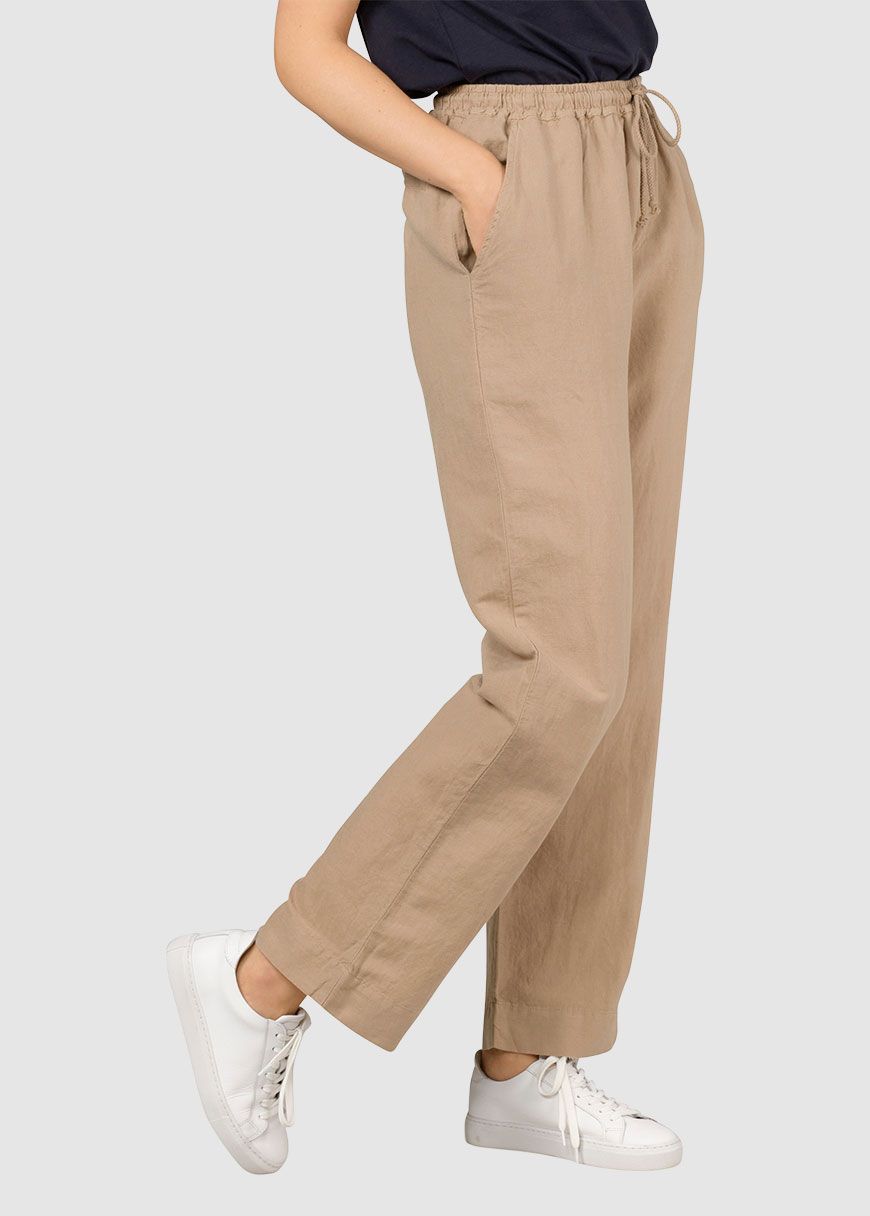 Jennifer Pant Jennifer Pant
