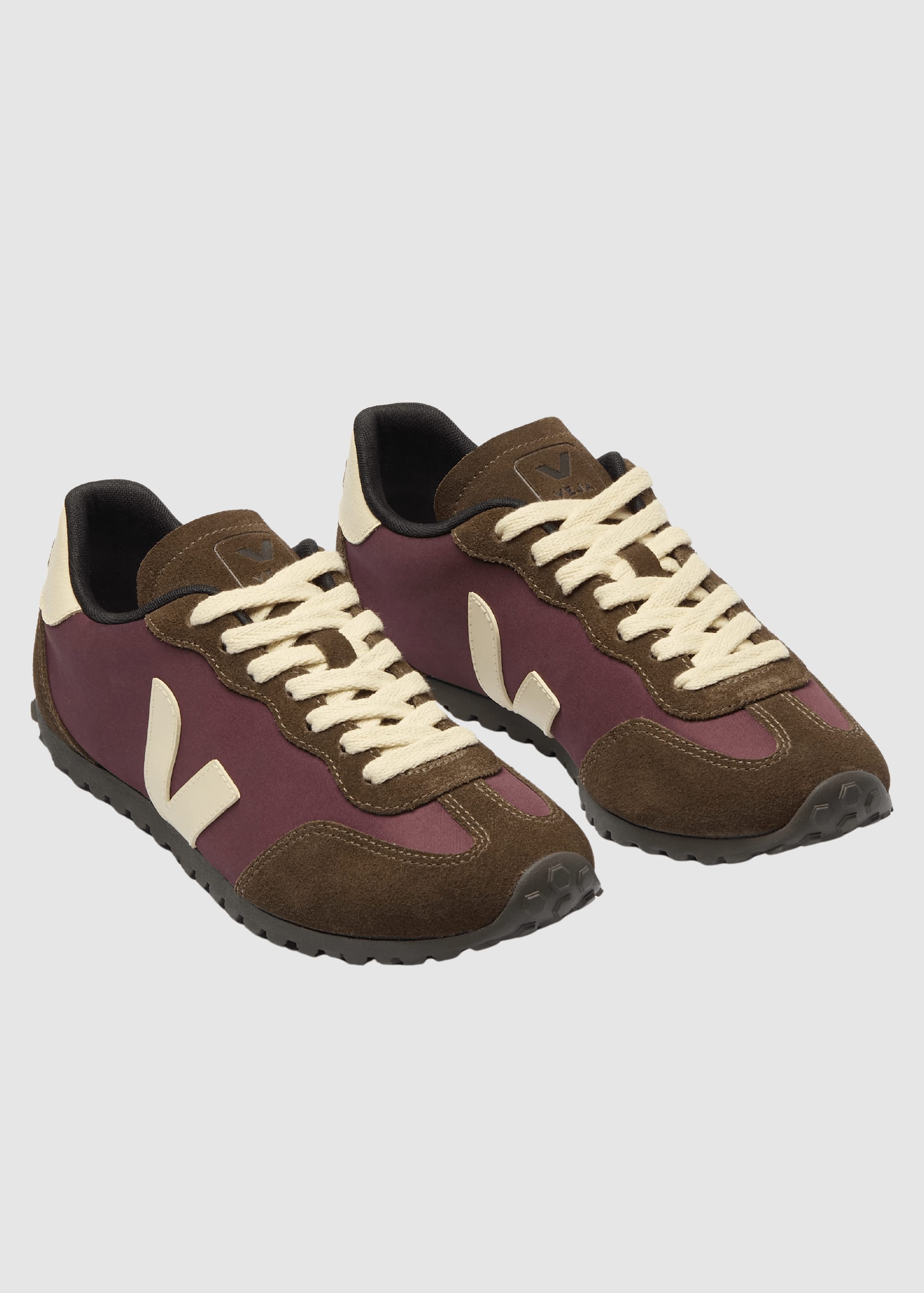 veja-gt-amarante-butter-2.jpeg GT Amarante Butter