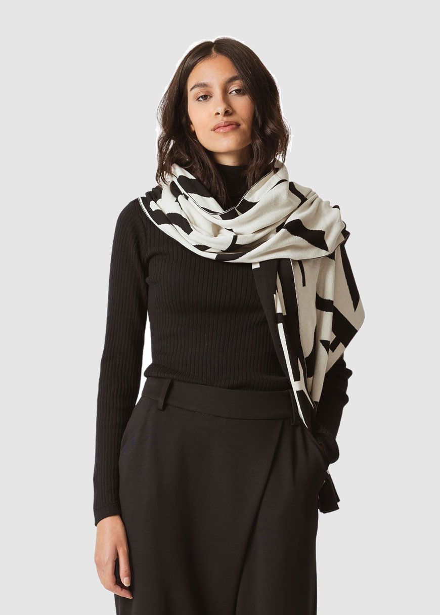 Iraeta Scarf