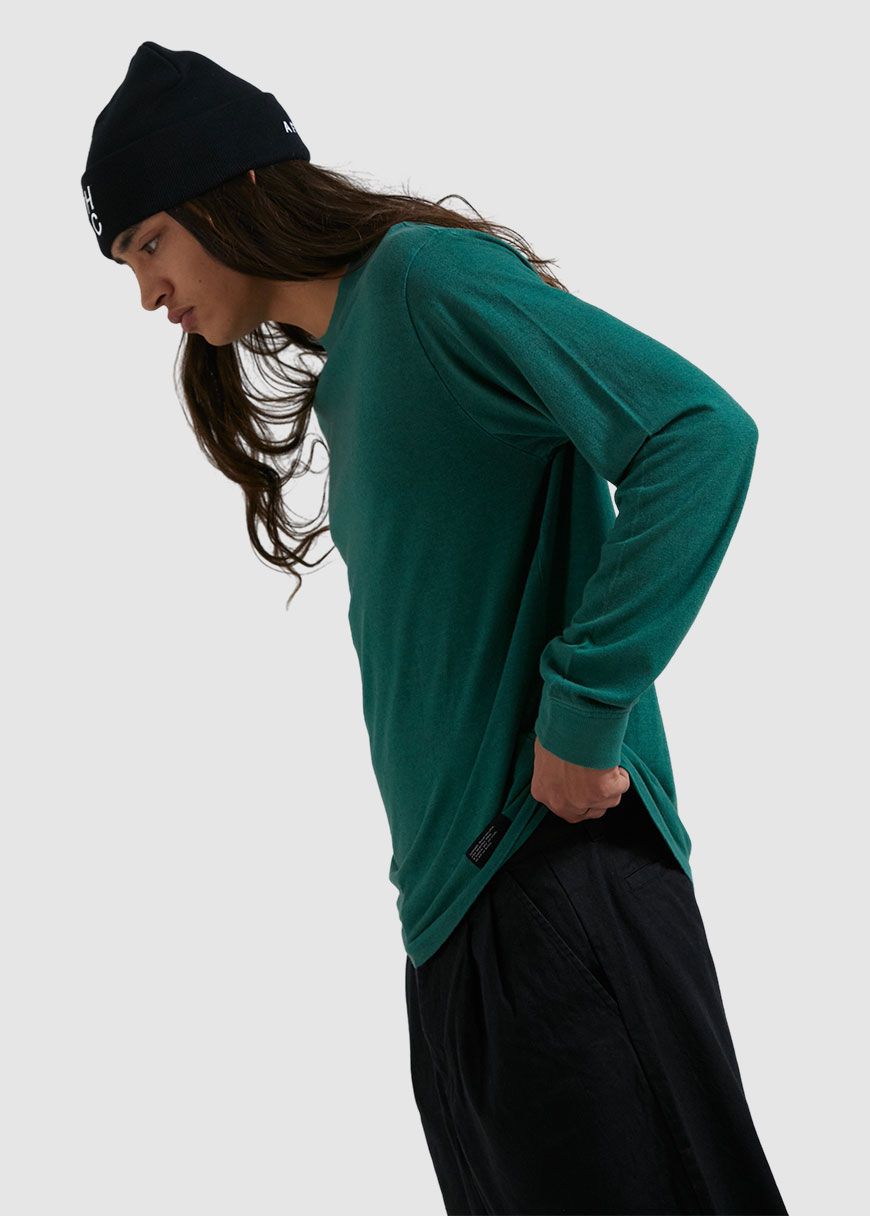 Essential Hemp Retro Fit Long Sleeve Tee Essential Hemp Retro Fit Long Sleeve Tee