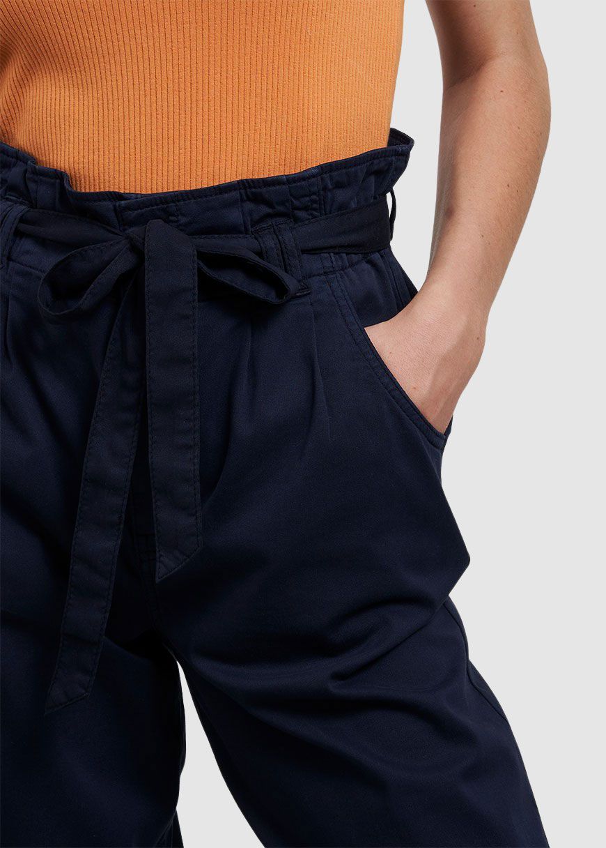Pants Anemone