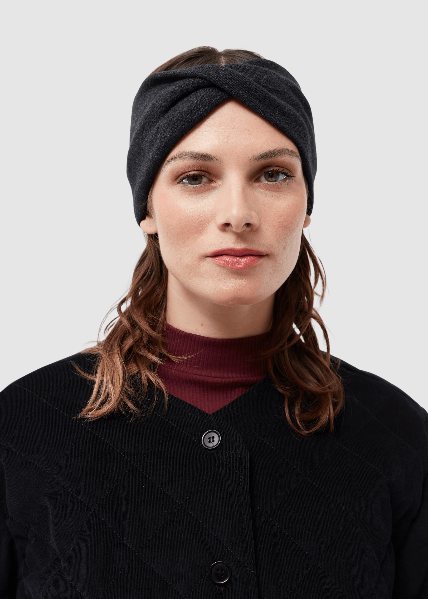 Gbbeth Dark Grey