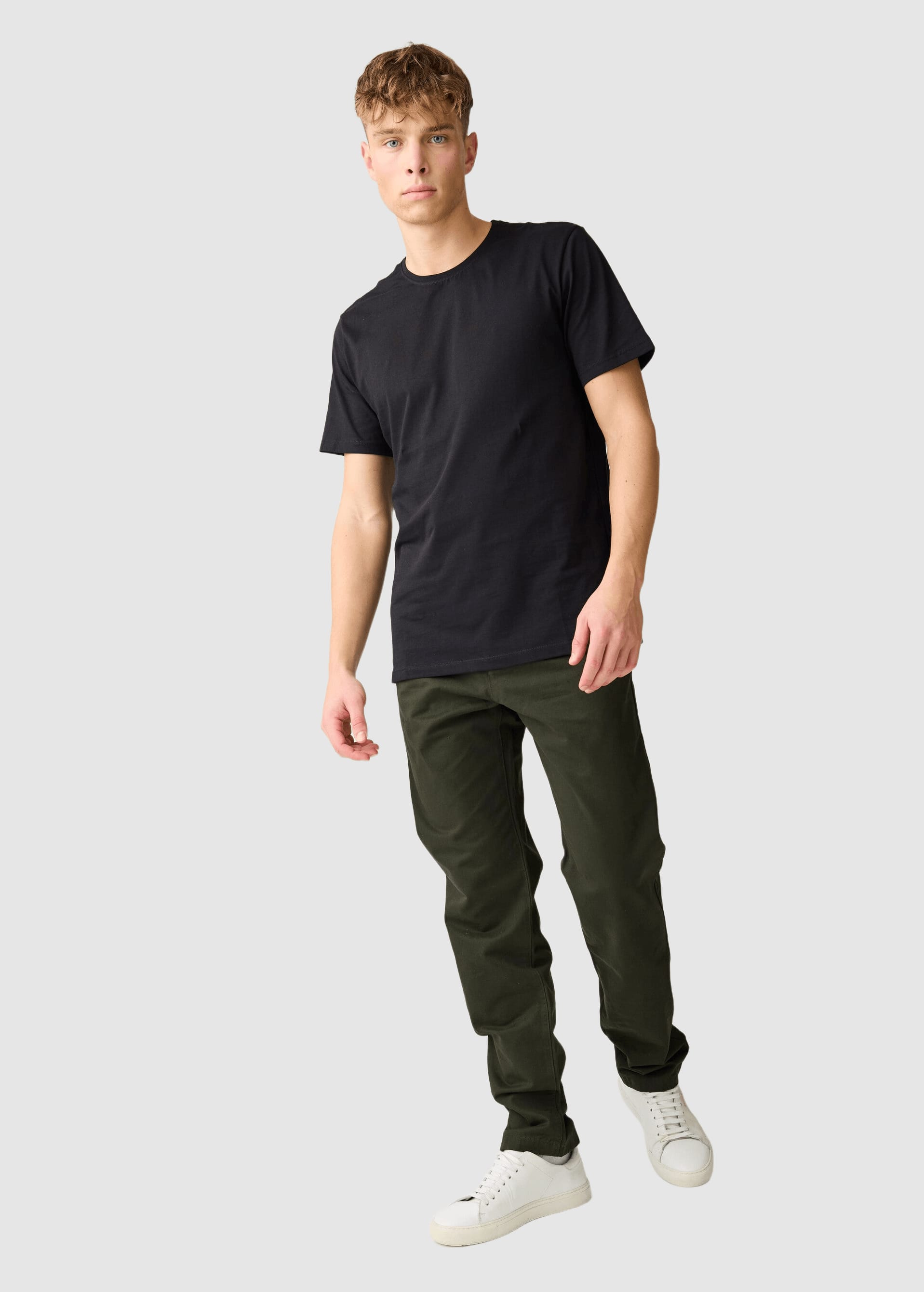 Chuck Regular Chino Twill Pants Forrest Night