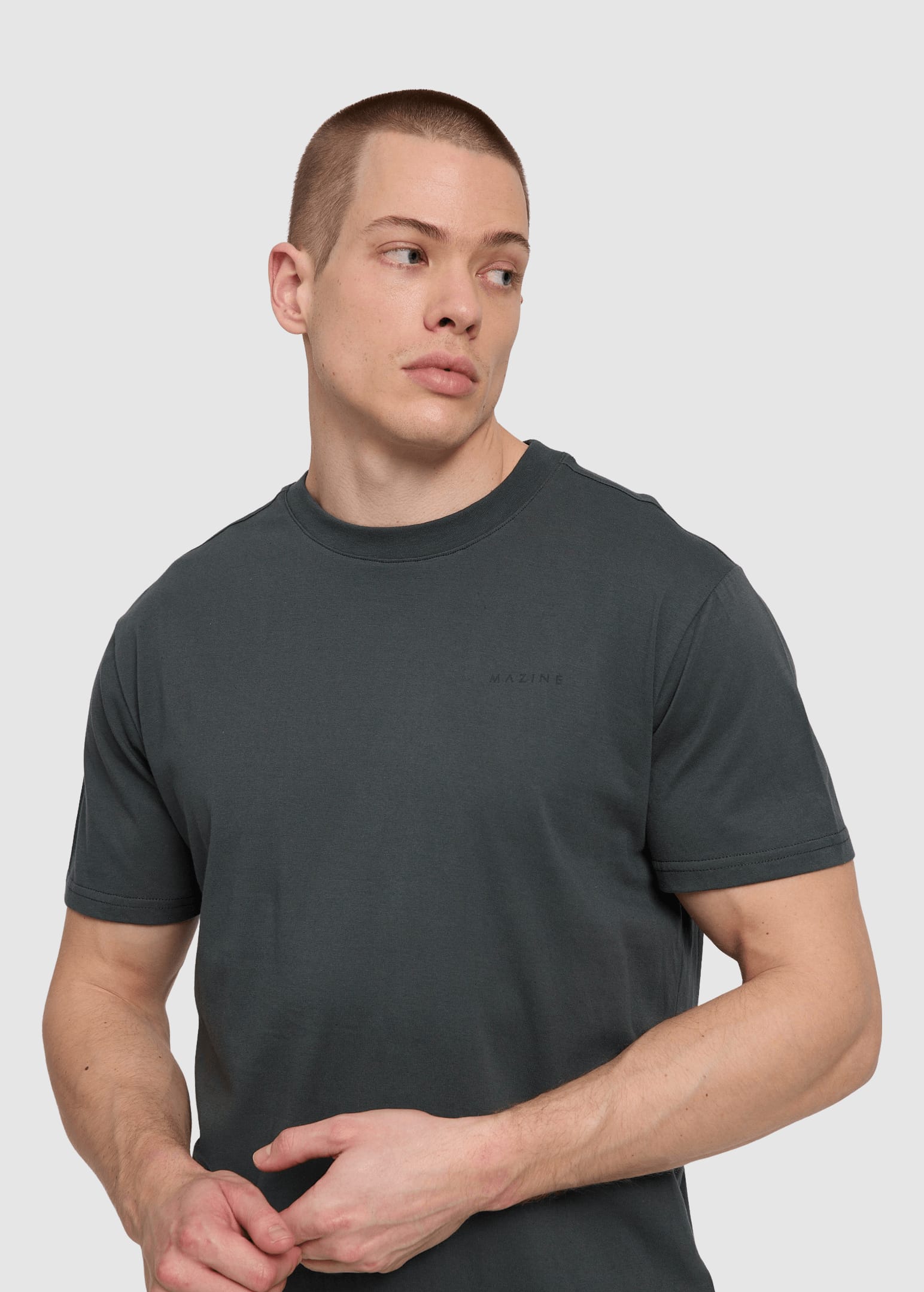 Basic T-Shirt Bottle Basic T-Shirt Bottle