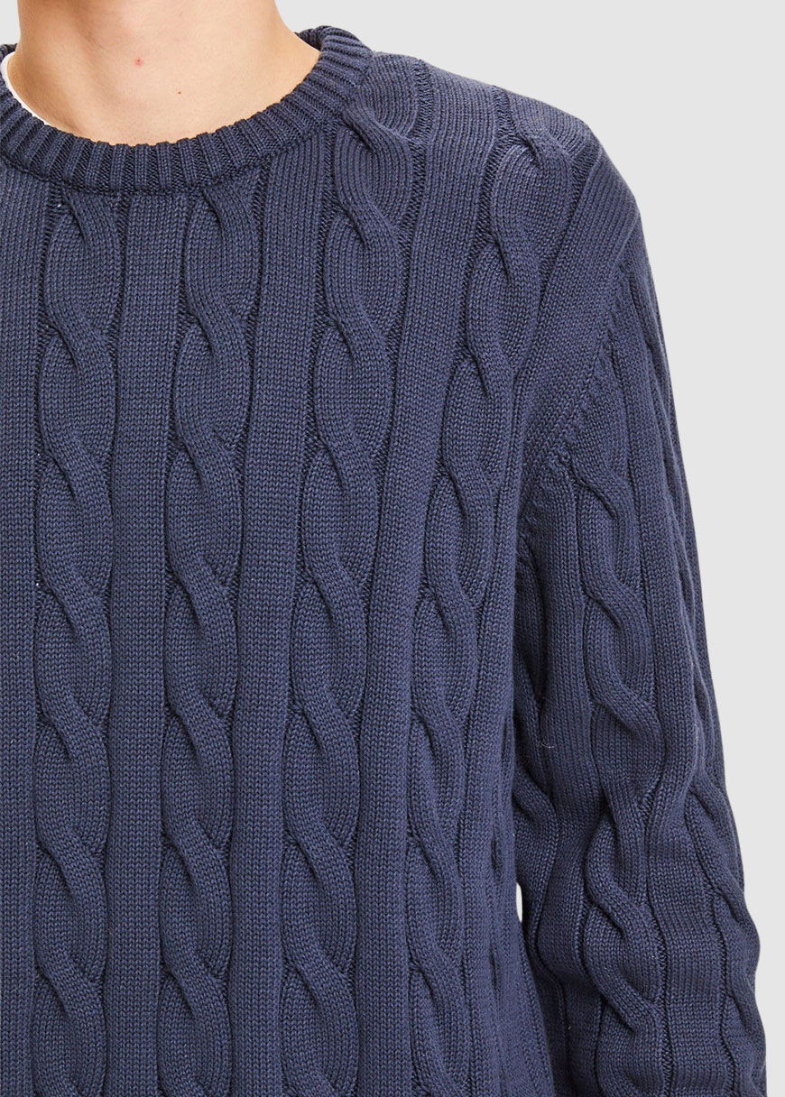 Field Cable Crew Neck Knit