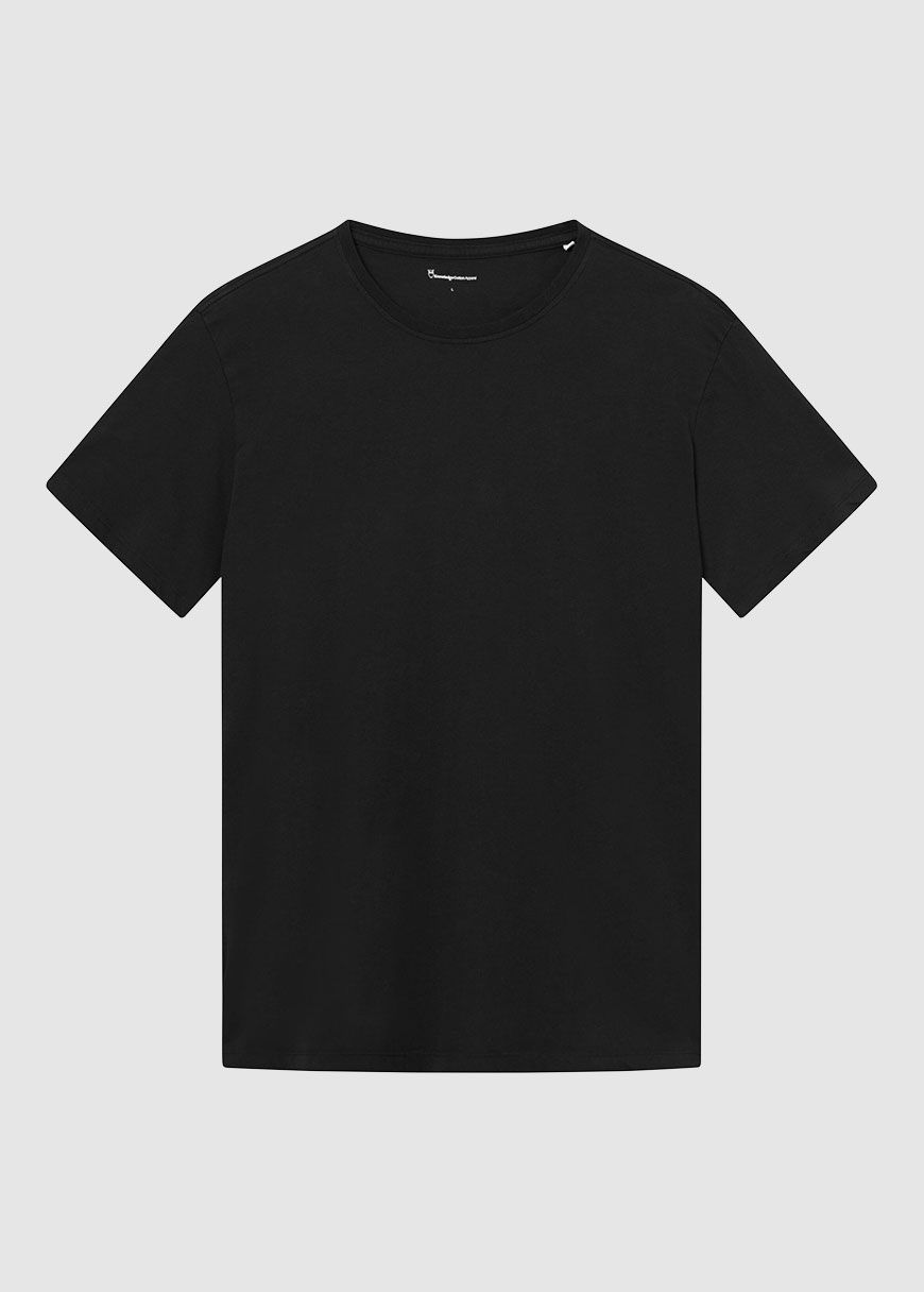 Basic T-Shirt Basic T-Shirt