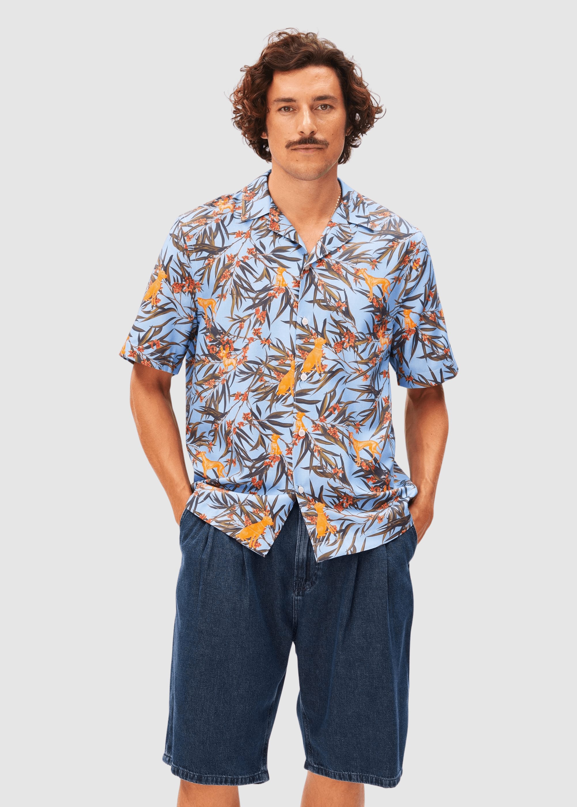 Aop Dog Shortsleeve Shirt Wedgwood Aop Dog Shortsleeve Shirt Wedgwood